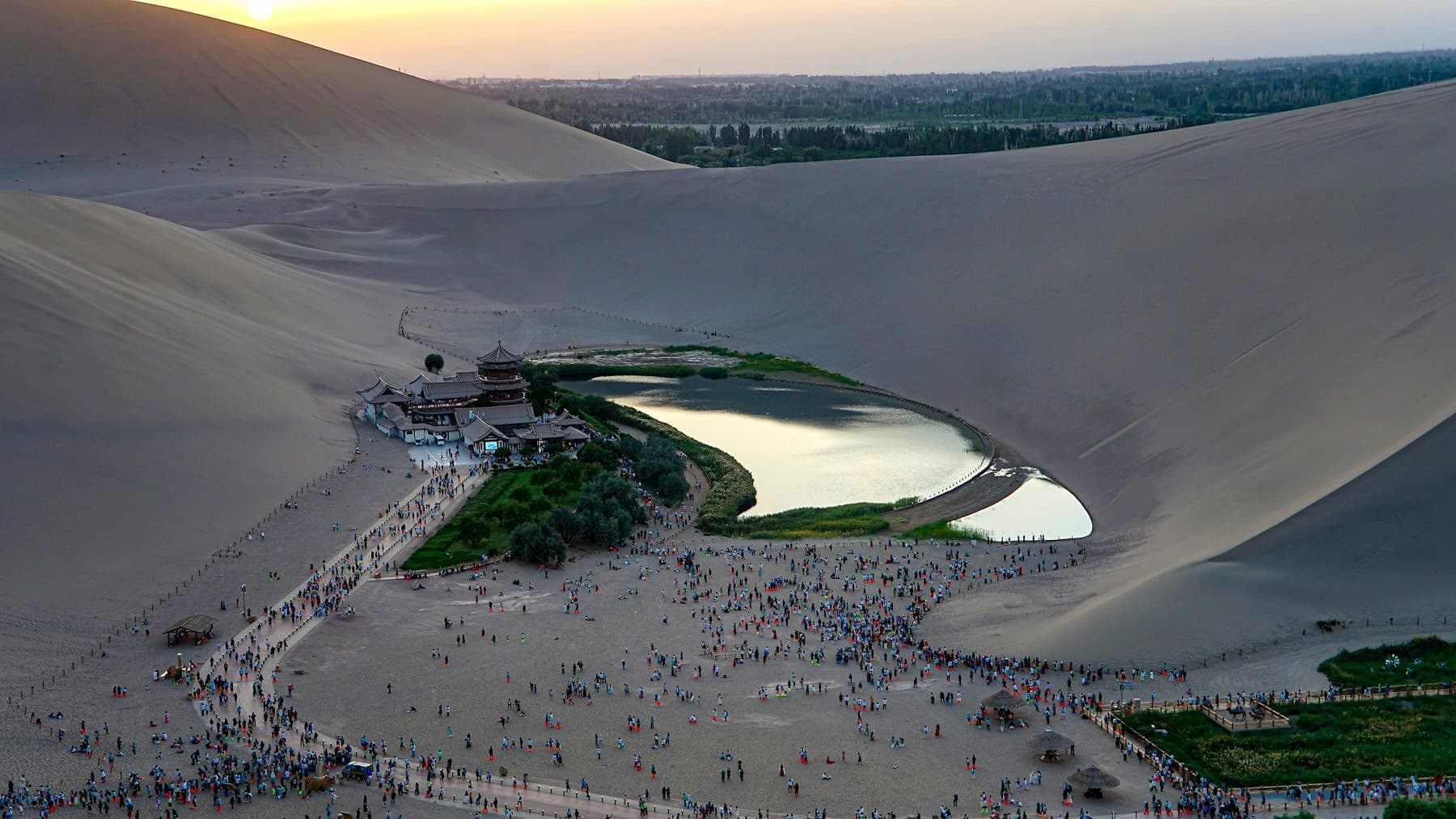 Mingsha Mountain and Crescent Spring in Dunhuang