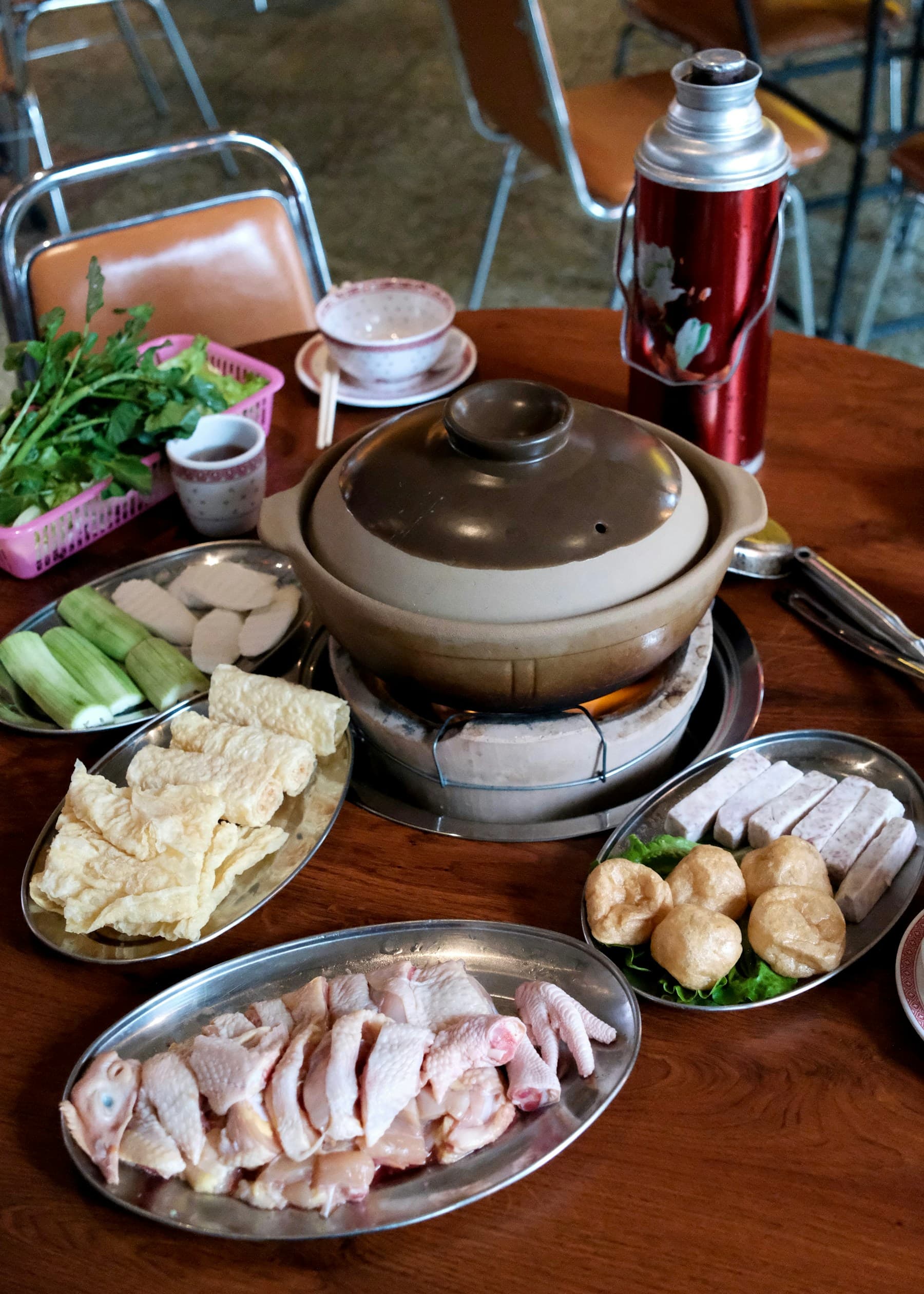 Chinese hotpot table for a Chengdu food route