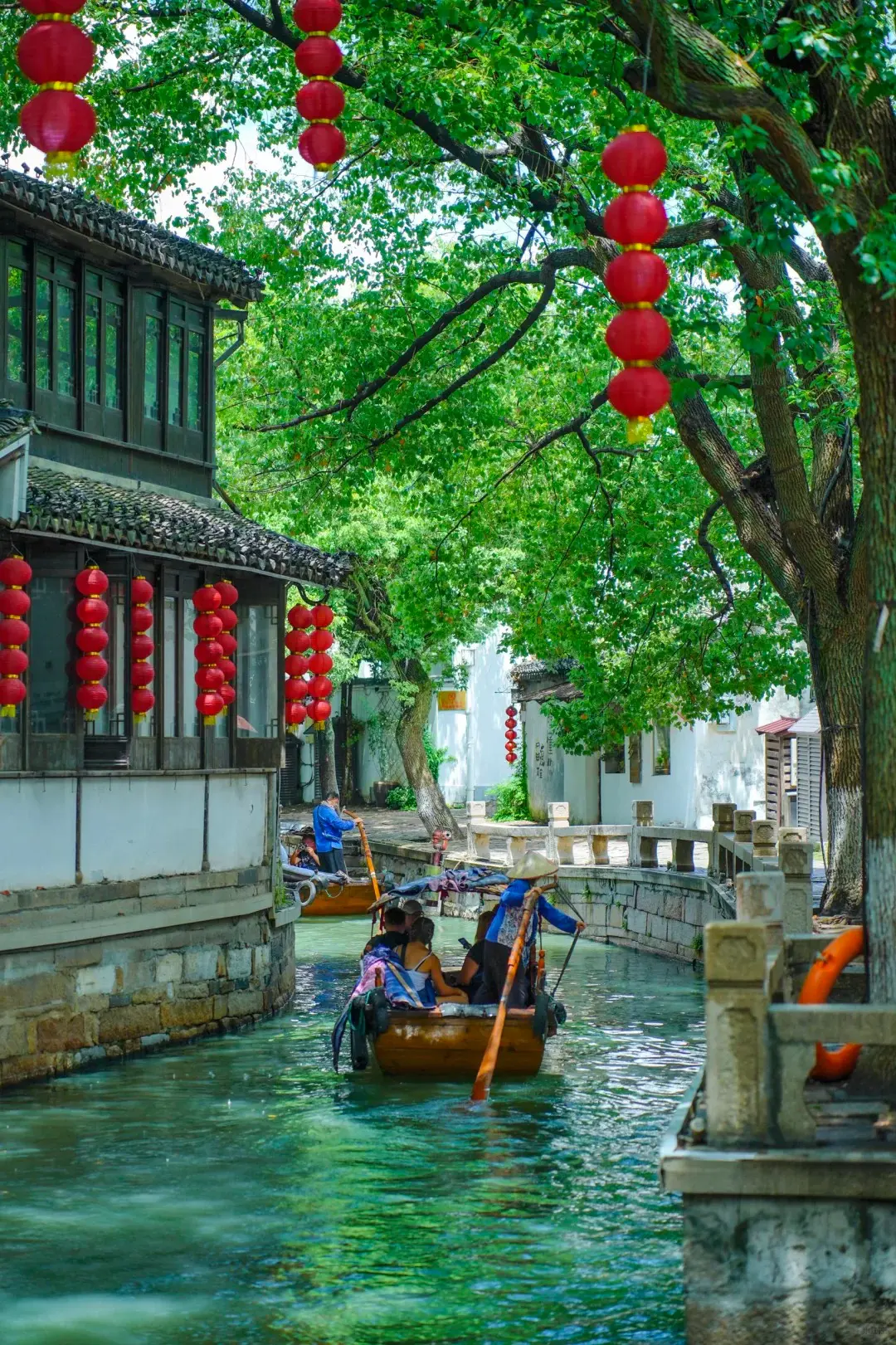 Tongli ancient town canal and waterside houses for a seven day Jiangnan rivers and gardens route