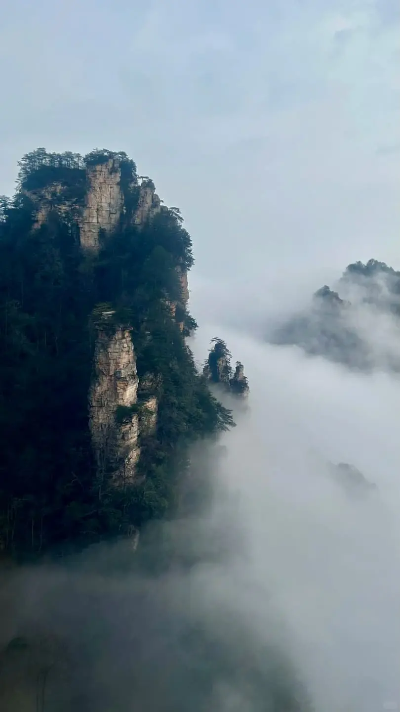 9 to 10 day Zhangjiajie and Guilin scenic route Arrive through Shanghai, Guangzhou, Changsha, or Zhangjiajie and stay... material-library route evidence